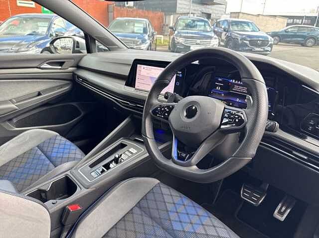 Volkswagen Golf R